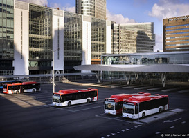 Scholieren en forenzen krijgen last van stakende buschauffeurs rond Den Haag