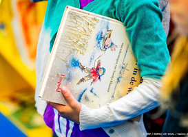 Prijzen beste kinderboeken van afgelopen jaar uitgereikt 
