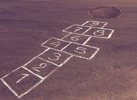 Normal_jumping-game-6334135_1920