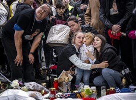 Foto van de stille tocht voor vermoorde Gino genomineerd voor prijs Foto van de stille tocht voor vermoorde Gino genomineerd voor prijs