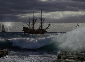 Zeilschip met veertien Nederlandse tieners aan boord strandt bij Noorwegen