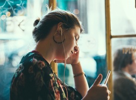 Stoppen met online doorgeven van cijfers helpt prestatiedruk verlagen Stoppen met online doorgeven van cijfers helpt prestatiedruk verlagen