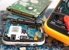 Basisschoolleerlingen in Amstelveen zamelen elektronisch afval in Basisschoolleerlingen in Amstelveen zamelen elektronisch afval in