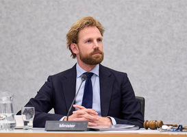 Onderwijsminister Wiersma is bereid om wet te veranderen tegen bijlesindustrie