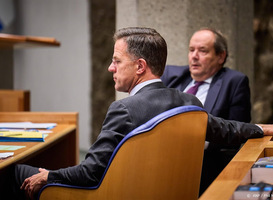 Premier Rutte vindt Groningen en toeslagenschandaal niet te vergelijken