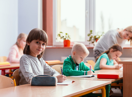 Scholen worstelen tijdens zomervakantie nog steeds met lerarentekort Scholen worstelen tijdens zomervakantie nog steeds met lerarentekort