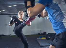 Workshop kickboksen tijdens het zomerprogramma van Kangoeroe KIK 