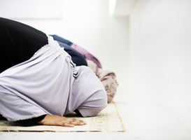 Ontslagen Haga Lyceum-oprichter meldt negen nieuwe islamitische scholen aan Ontslagen Haga Lyceum-oprichter meldt negen nieuwe islamitische scholen aan