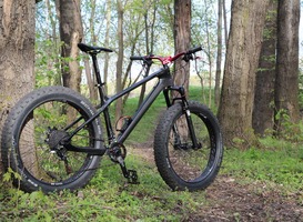 Twee scholieren in Eindhoven gewond na ongeluk met fatbike Twee scholieren in Eindhoven gewond na ongeluk met fatbike