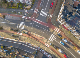 Normal_aerial-view-of-intersection-2021-08-26-16-38-10-utc