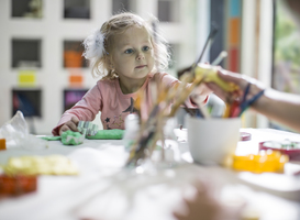 Enorme leegloop uit kinderopvangsector, 4400 vacatures staan er nu open