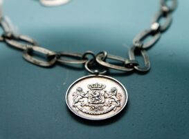 Voor het eerst is er een kinderburgemeester die op speciaal onderwijs zit / Foto: "Ambtsketting" door mchangsp Voor het eerst is er een kinderburgemeester die op speciaal onderwijs zit / Foto: "Ambtsketting" door mchangsp