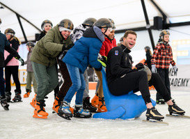 Sven Kramer Academy, Unox en Jumbo leren kinderen schaatsen