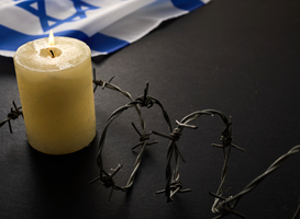 Normal_flag-of-israel-barbed-wire-and-burning-candle-on-2024-01-12-16-55-04-utc