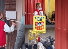 Kinderboeken Leesteam opent op diverse scholen Kinderjury Leesweken 