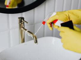 Radboud Universiteit werkt aan verbeterplan voor werkomstandigheden schoonmakers Radboud Universiteit werkt aan verbeterplan voor werkomstandigheden schoonmakers