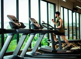 Samenwerking tussen Hogeschool Leiden en Universitair Sportcentrum stopgezet Samenwerking tussen Hogeschool Leiden en Universitair Sportcentrum stopgezet