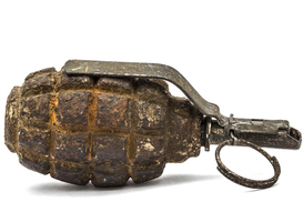 Normal_old-combat-grenade-isolated-on-a-white-background-2023-11-27-04-57-00-utc