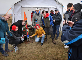 Scholieren lanceren zelfgebouwde satellieten tijdens CanSat Lanceerdag Scholieren lanceren zelfgebouwde satellieten tijdens CanSat Lanceerdag