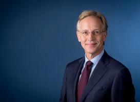 Normal_minister_robbert_dijkgraaf