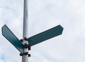 Onderwijzer Obbo Buma krijgt dankzij zijn werk nu een eigen straat