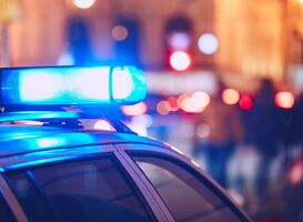 St. Nicolaaslyceum verliest 16-jarige leerling na val uit woning St. Nicolaaslyceum verliest 16-jarige leerling na val uit woning