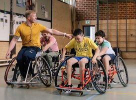 (S)Cool on Wheels Uniek gelanceerd op Professor van Gilseschool (S)Cool on Wheels Uniek gelanceerd op Professor van Gilseschool