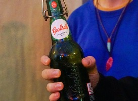 Scholieren kijken weer net zo diep in het glaasje als voor corona Scholieren kijken weer net zo diep in het glaasje als voor corona