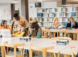 Normal_group-of-students-studying-in-the-university-libra-2023-11-27-04-59-22-utc