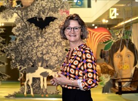 Directeur-bestuurder Onderwijsmuseum Petra Reijnhoudt vertrekt Directeur-bestuurder Onderwijsmuseum Petra Reijnhoudt vertrekt
