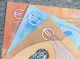Leerlingen middelbare school Hoorn maken geld voor complimentensysteem Leerlingen middelbare school Hoorn maken geld voor complimentensysteem
