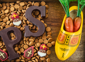 Normal_dutch-holiday-sinterklaas-background-children-sho-2023-11-27-05-25-54-utc