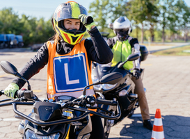 Normal_concept-of-motorcycle-school-of-driving-2024-12-06-09-38-16-utc