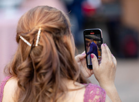 Mbo'ers komen zelf met advies over mobieltjes in het klaslokaal Mbo'ers komen zelf met advies over mobieltjes in het klaslokaal