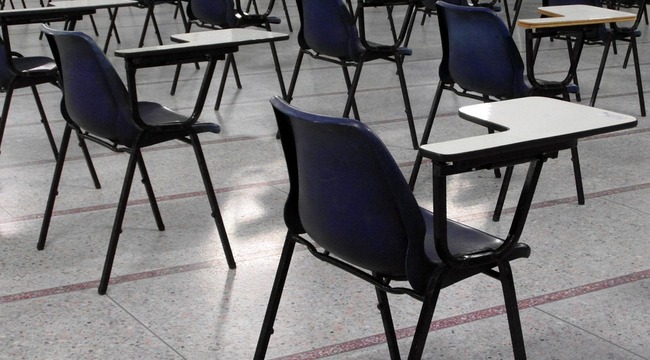Carousel_examen__stoelen__tafels__eindexamen