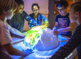Leerlingen op expeditie bij GeoFort tijdens de GeoWeek Leerlingen op expeditie bij GeoFort tijdens de GeoWeek