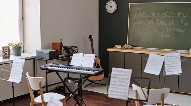 Carousel_classroom-equipped-for-music-lessons-2025-02-10-09-49-31-utc