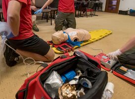 Normal_closeup-of-medical-professionals-performing-cpr-on-2025-02-11-16-45-17-utc