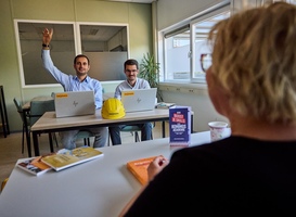 Koning Willem I College en Heijmans starten bouwopleiding speciaal voor statushouders Koning Willem I College en Heijmans starten bouwopleiding speciaal voor statushouders