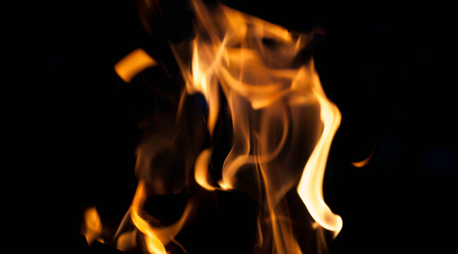 Carousel_hell-fire-the-concept-of-nature-2025-03-14-19-08-16-utc