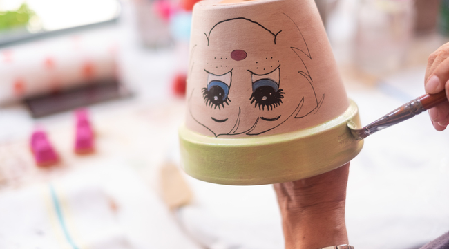 Carousel_art-creativity-and-people-concept-close-up-of-f-2024-11-02-23-14-58-utc