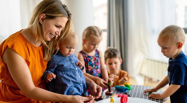 Carousel_pedagogisch_medewerker__kinderopvang__gastouder
