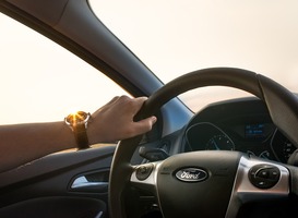 Nederlandse jongeren willen nog steeds graag hun rijbewijs halen
