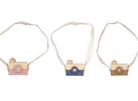 Onderdelen houten speelgoedcamera van Zeeman kunnen losraken