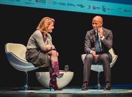 Humberto Tan leidt rondetafeldiscussie tijdens Philips Innovation Award