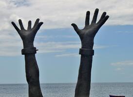 Basisschoolkinderen uit Amsterdam enthousiast over Keti Koti Junior