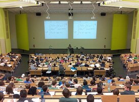 Eén derde van de universitaire masteropleidingen selecteert aan de poort