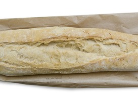 Met tassen vol ontbijtjes gaat het Rode Kruis op bezoek bij scholen