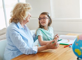 Scholen vragen gepensioneerde docenten om terug te komen