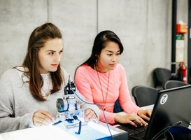Girls' Day 2024: 'Meisjes spelen een grote rol bij nieuwe technologie'